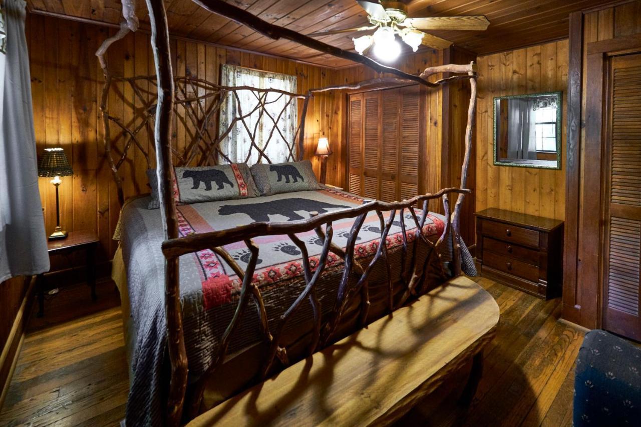 A Cabin In The Woods Піджен-Фордж Екстер'єр фото