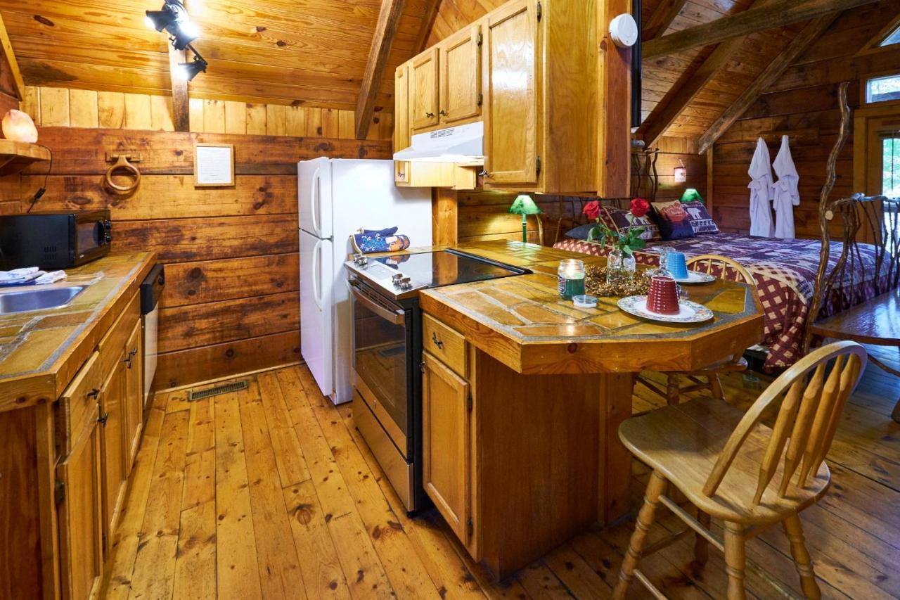 A Cabin In The Woods Піджен-Фордж Екстер'єр фото