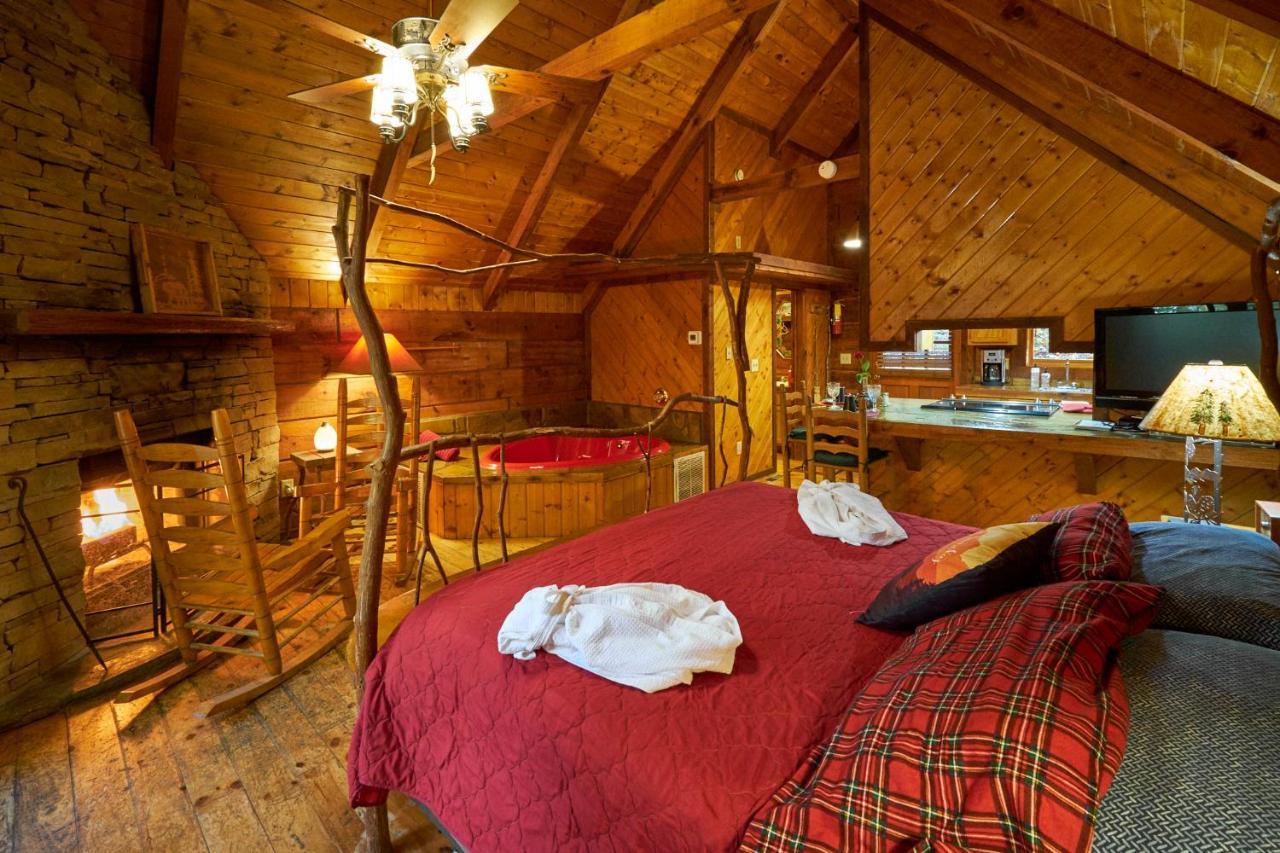 A Cabin In The Woods Піджен-Фордж Екстер'єр фото